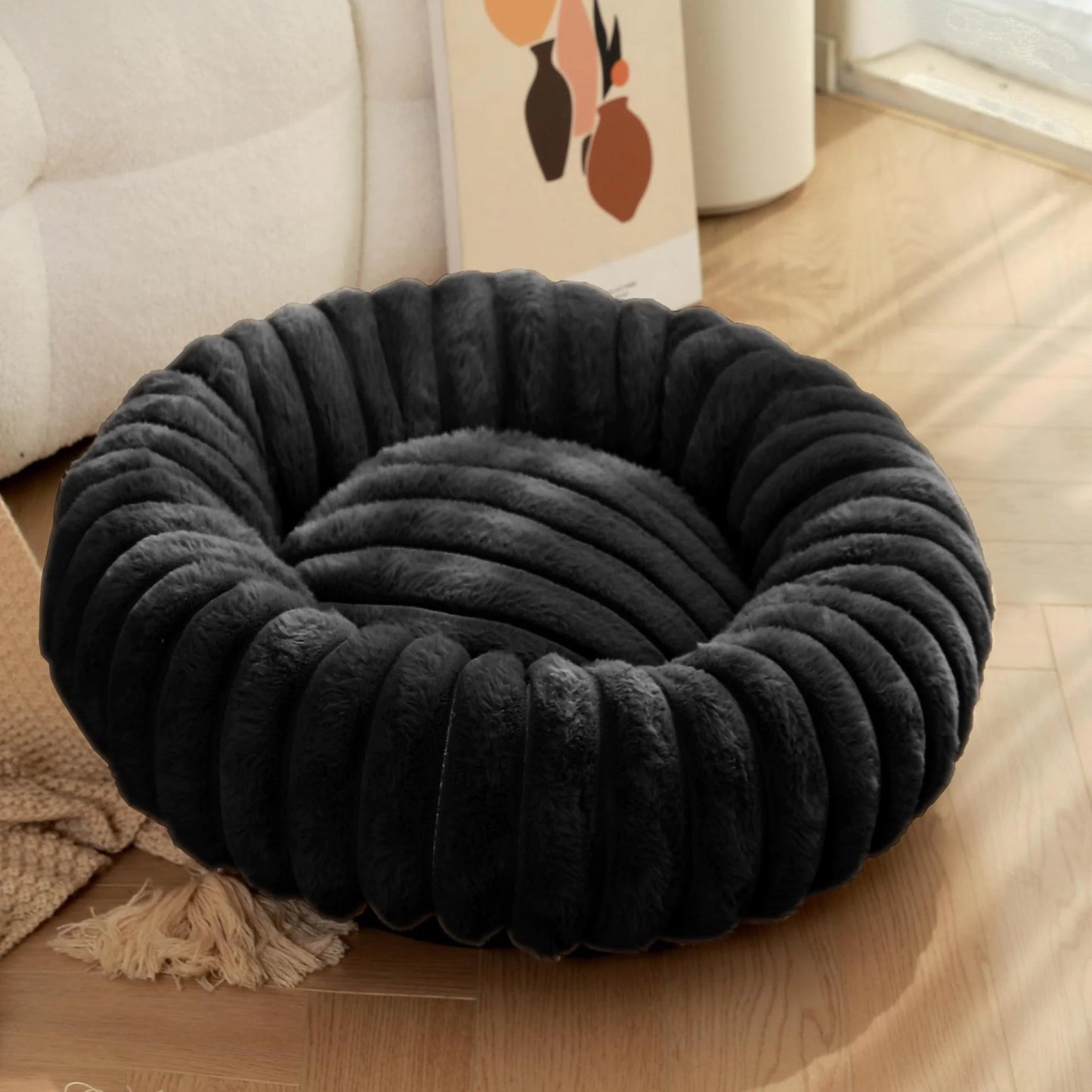 Plush Round Pet Nest - Winter Warmth for Cats & Dogs
