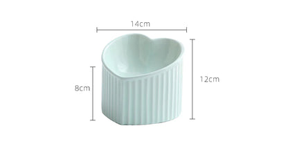 Slanted Ceramic Pet Bowl for Cats – Ergonomic, Whisker-Friendly Feeding Bowl